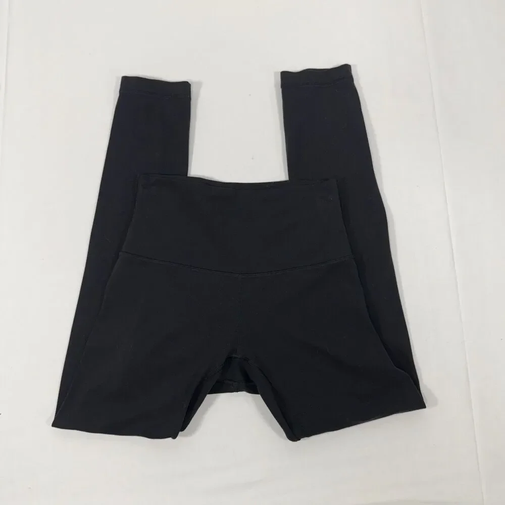 High-Rise lululemon Black Luxtreme 7/8 Wunder Under Tight Size 4